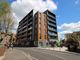 Thumbnail Flat to rent in Queensway, Redhill