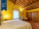 Thumbnail Hotel/guest house for sale in Bucine, Arezzo, Toscana