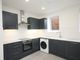 Thumbnail Flat to rent in 106B Old Bedford Road, Luton