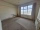 Thumbnail Flat for sale in Russell Rise, Luton