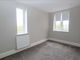 Thumbnail Flat to rent in Woodcote Grove Road, Coulsdon