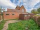 Thumbnail Maisonette to rent in Walton Road, Hoddesdon