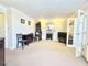 Thumbnail Flat for sale in Oakleigh Close, Swanley, Kent