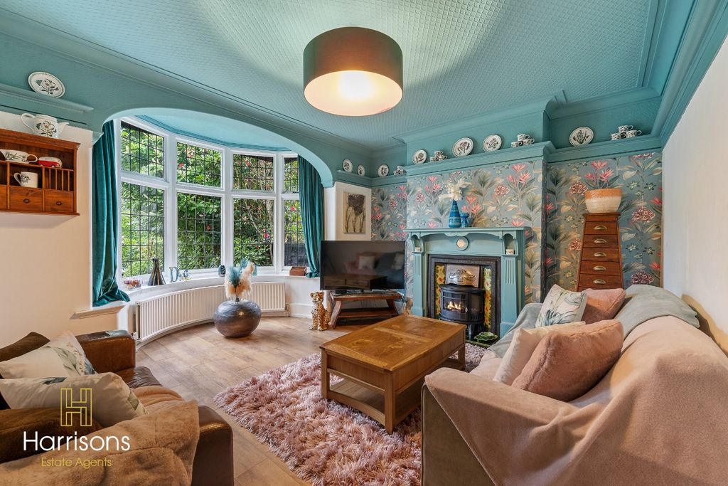 Property photo 2 of 59 4415663