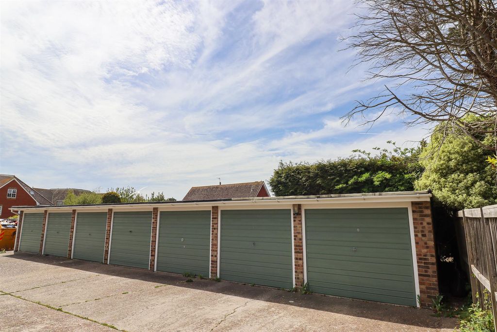 Additional image 16 of 2 bed flat for saleNormandale, Bexhill-On-Sea TN39