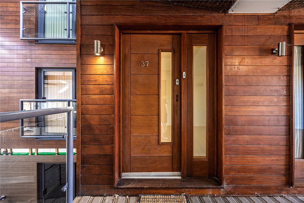 Property photo 2 of 14 Picture No. 05