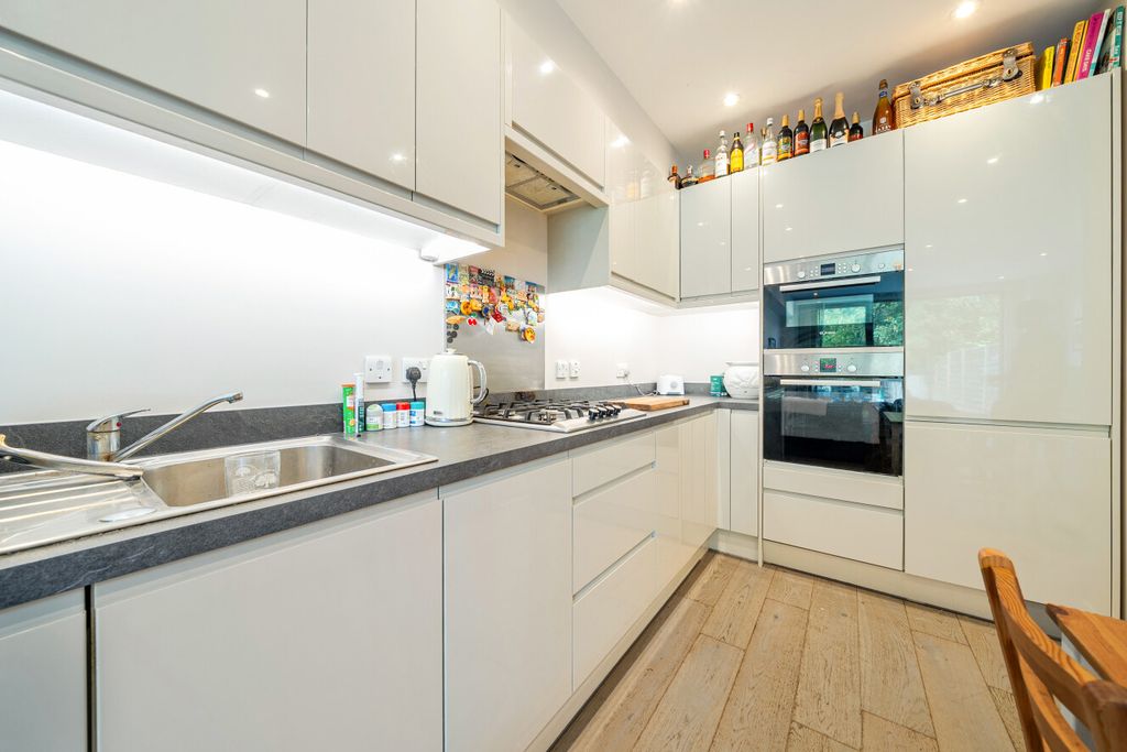 Property photo 3 of 12 1509315-18-6A8817...