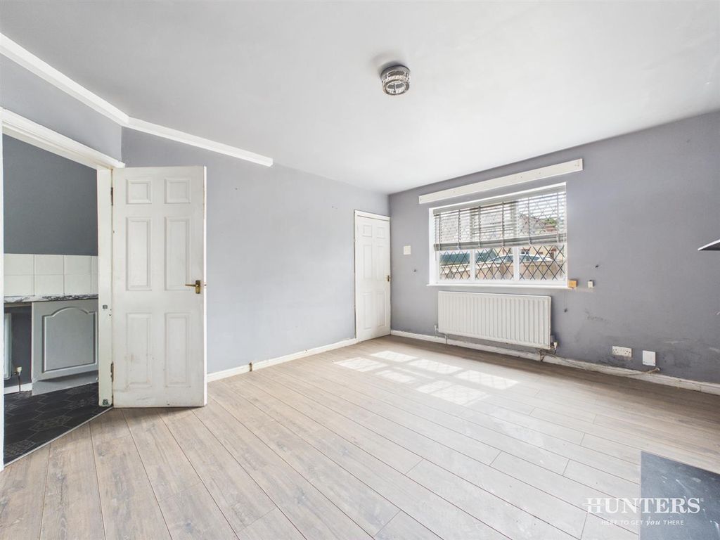 Property photo 3 of 15 Af997d8920Db4Fd5B9F7Cccb85045F47_100_Cam05287G0-Pr