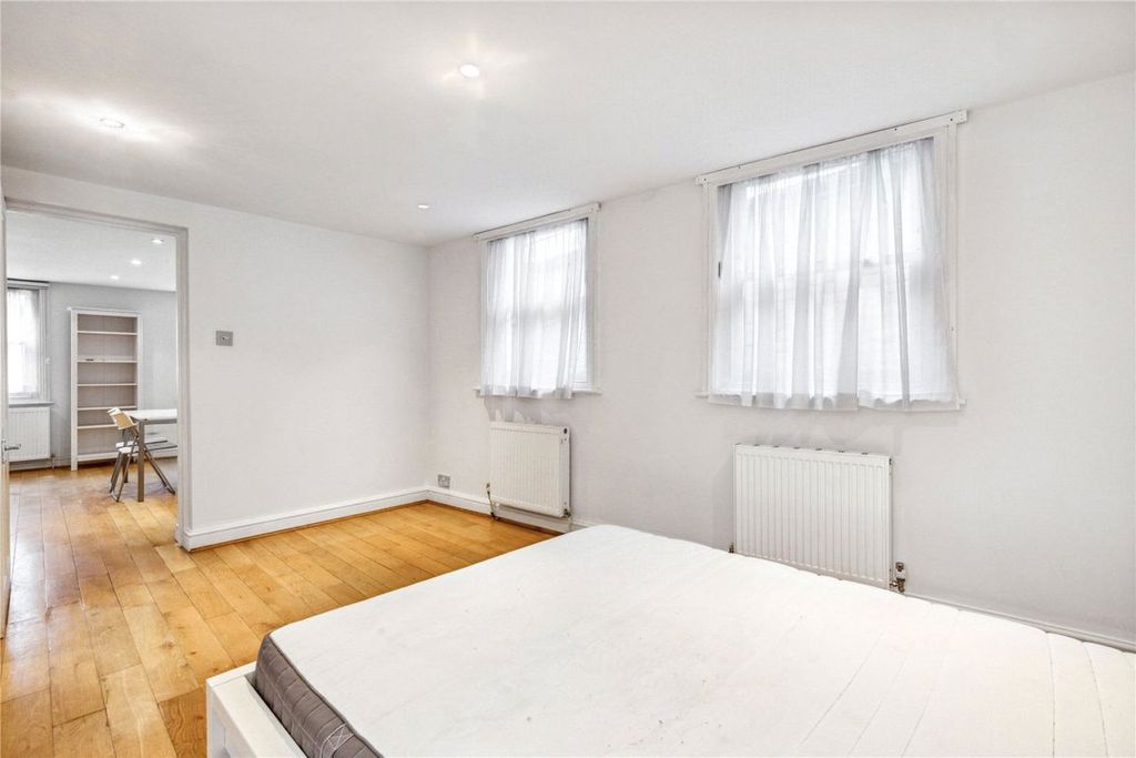 Property photo 2 of 5