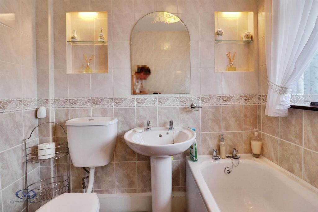 Additional image 18 of 2 bed detached bungalow for saleAthena Road, Stoke-On-Trent ST1