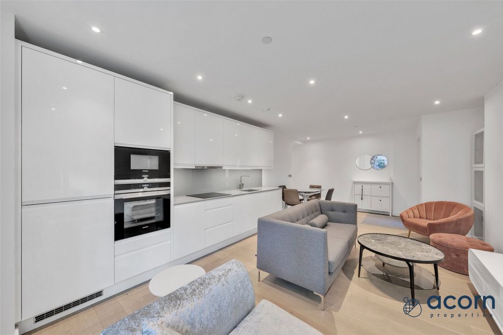 Property photo 3 of 20 Picture No. 18