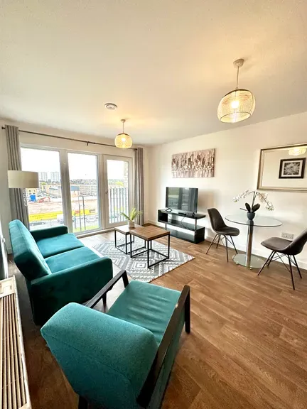 Property photo 2 of 10