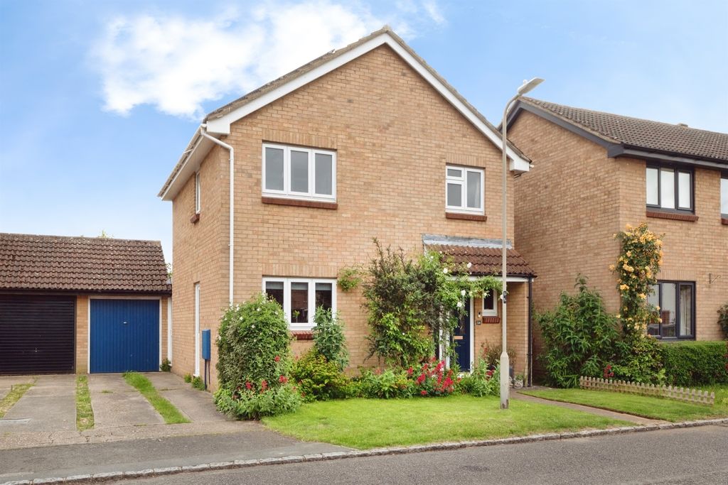 Property photo 1 of 16