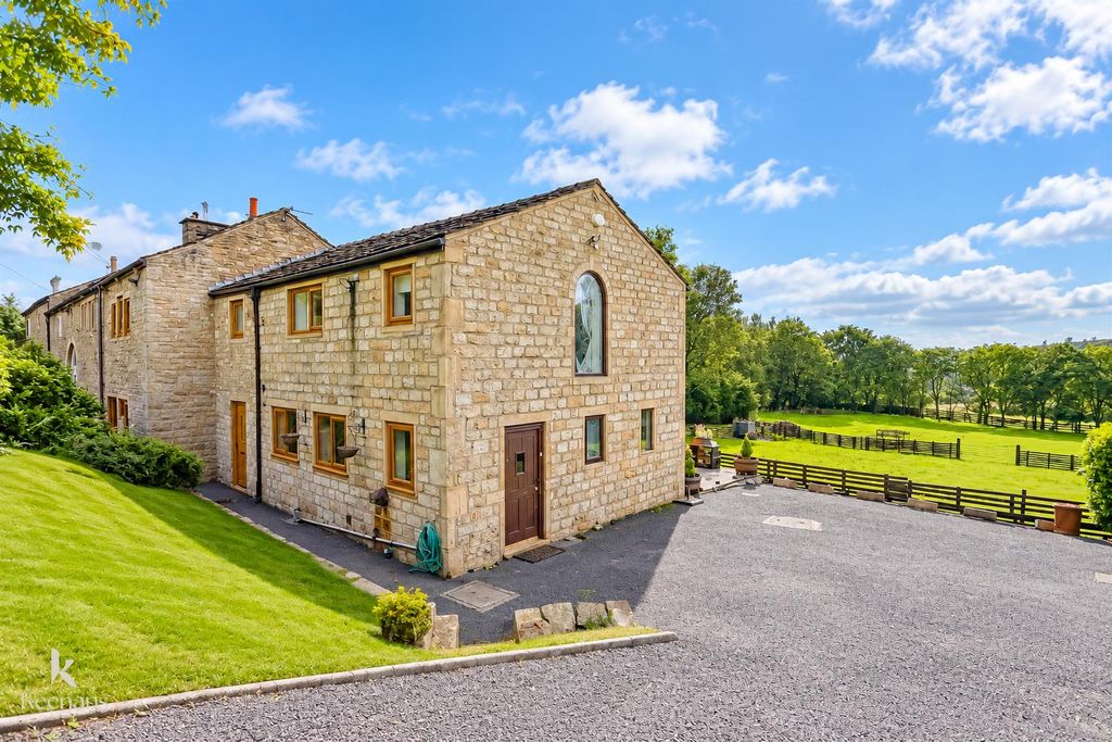 Property photo 2 of 60 Untitled-2.Jpg