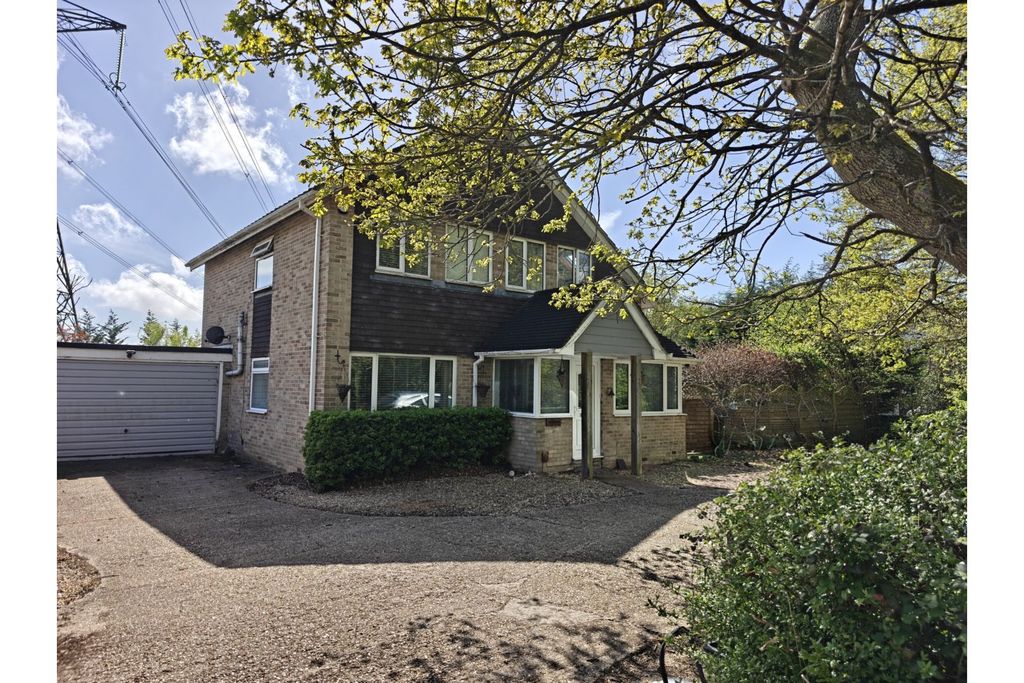 Property photo 1 of 23