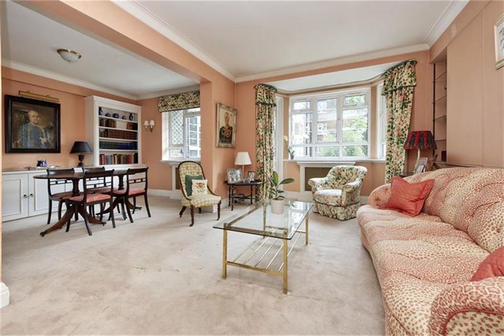 Property photo 1 of 10 (Main)