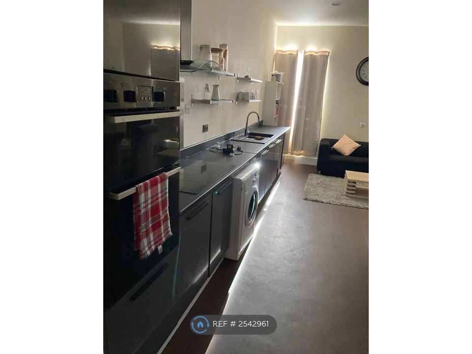 Property photo 2 of 3