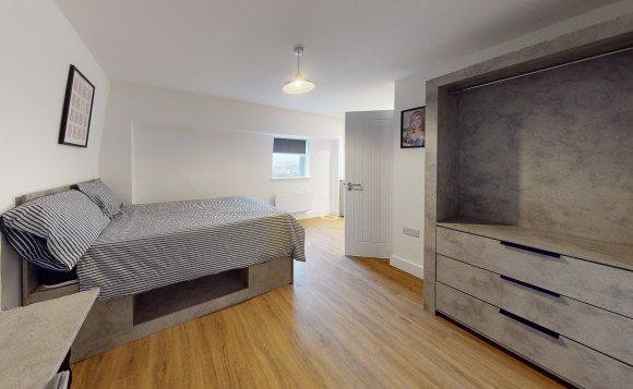 Property photo 1 of 5 8885913.Png