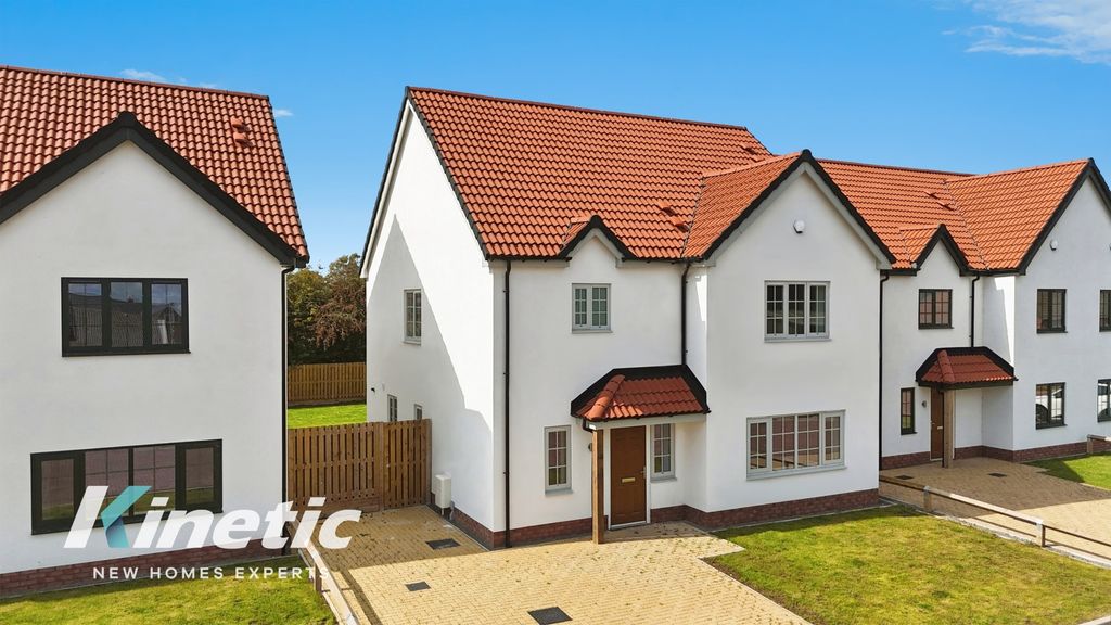 Property photo 1 of 22 4131180