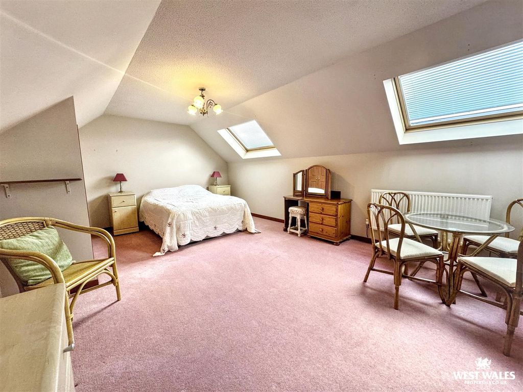 Property photo 1 of 23 Img_1015.Jpg