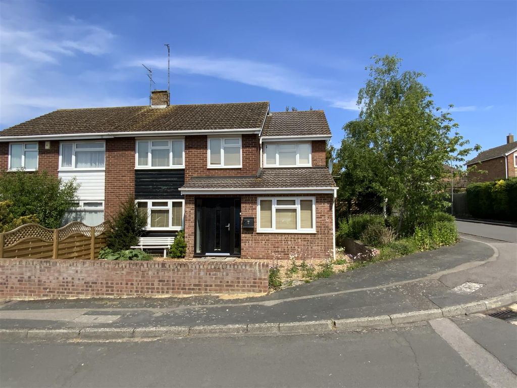 Property photo 1 of 19