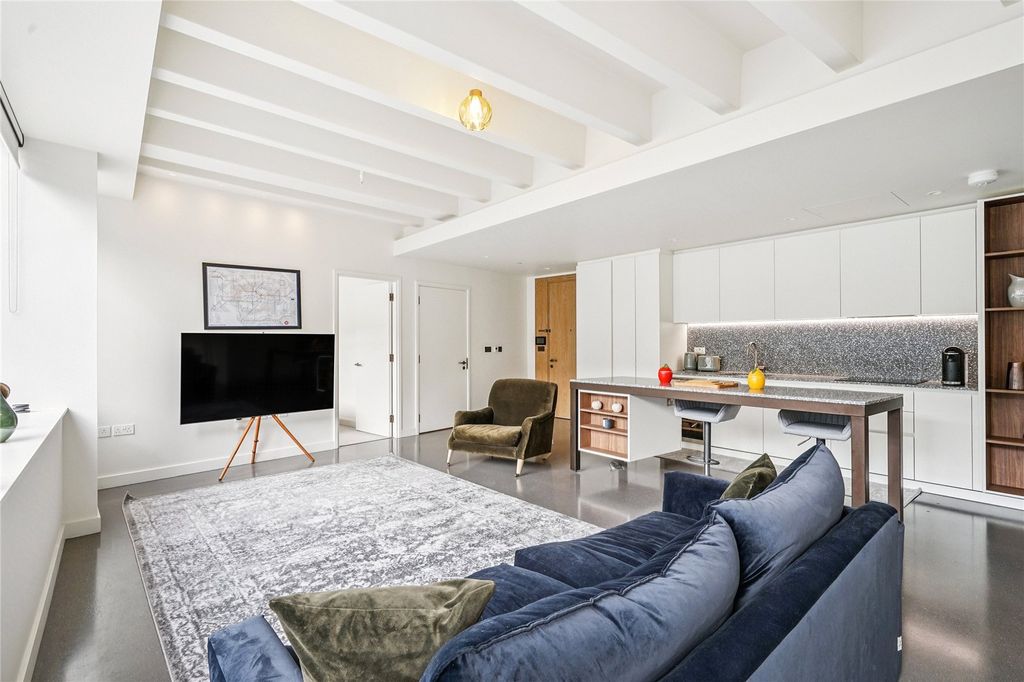 Property photo 1 of 13 Reception Room