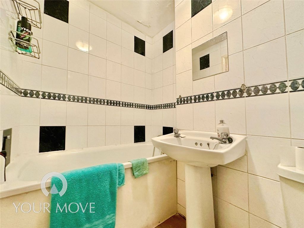 Property photo 3 of 8 #Yourmovedartford