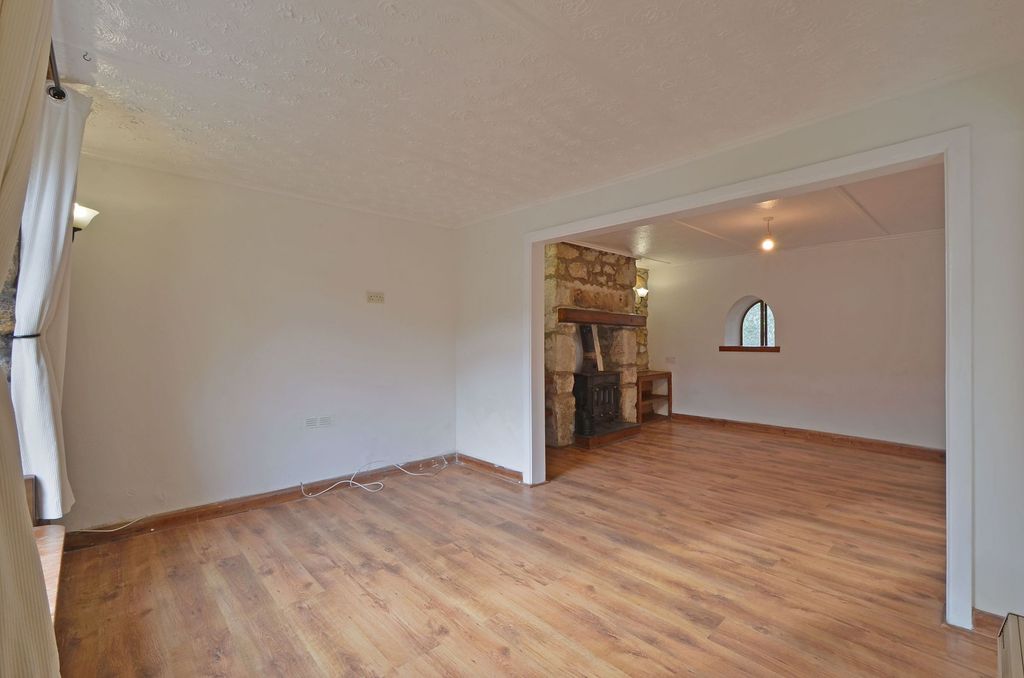 Property photo 3 of 22 Photo 10