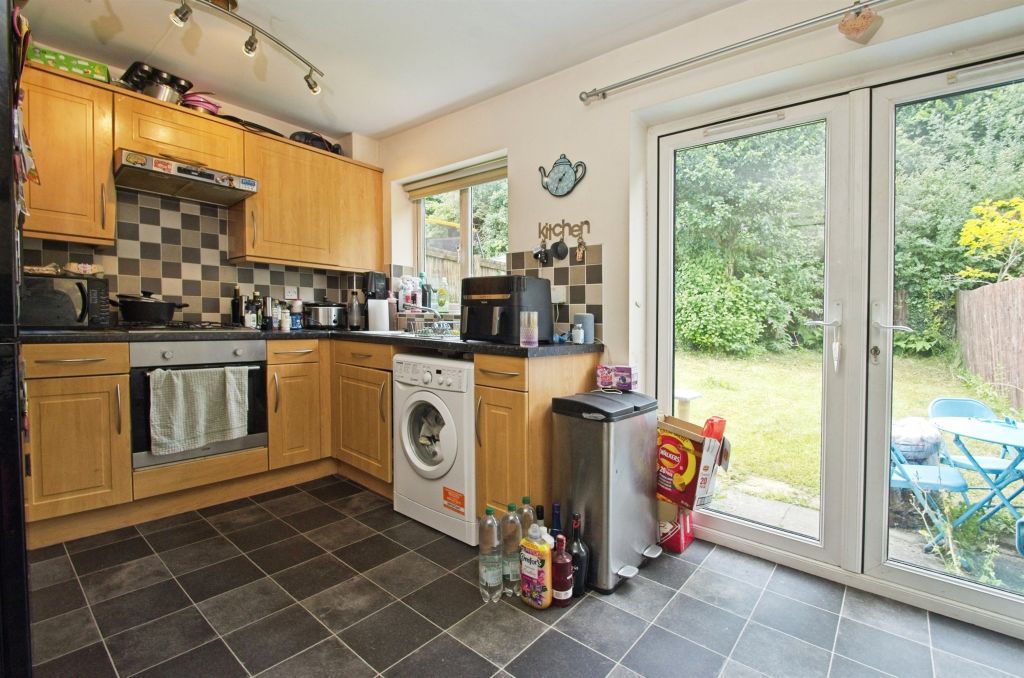 Property photo 3 of 11