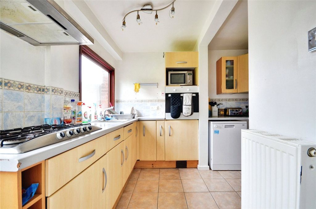 Property photo 3 of 5 Picture No. 05