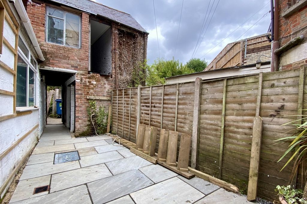 Additional image 14 of 2 bed maisonette for saleTown Centre, Ringwood BH24