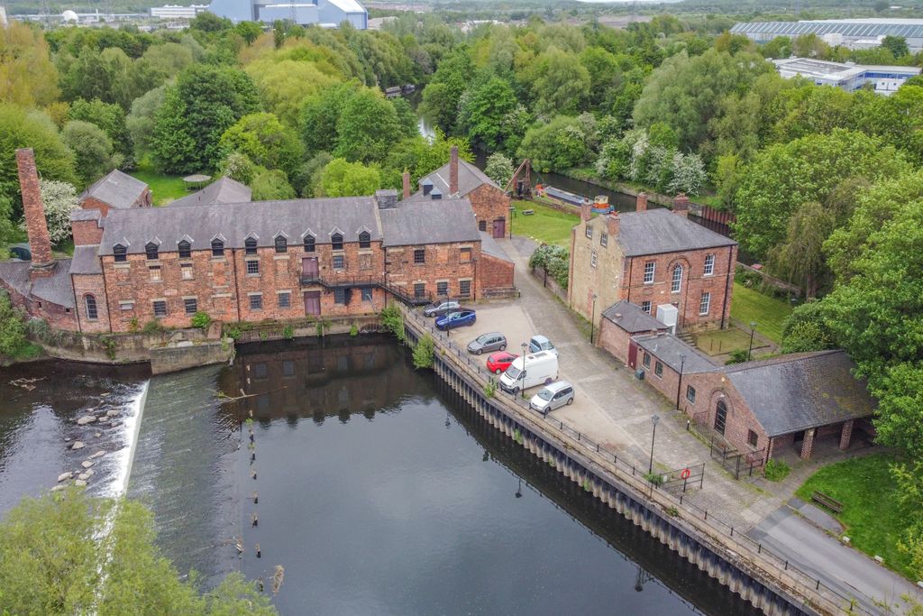 Property photo 3 of 13 Thwaite Mill, Thwaite Lane, Stourton, Leeds Ls10 1Rp