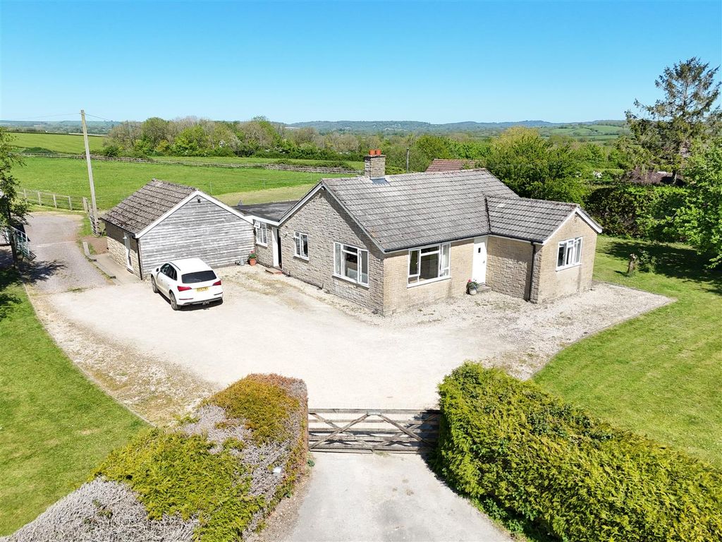 Property photo 1 of 13 1 - Main