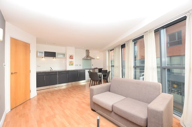 Property photo 3 of 10