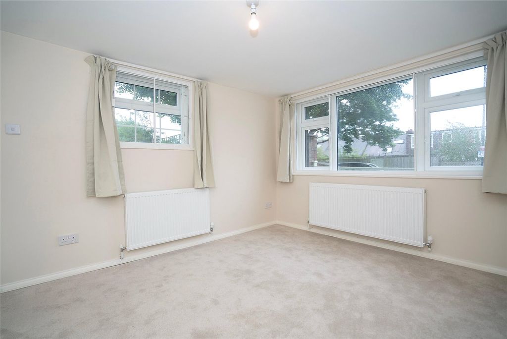 Property photo 2 of 17 Living Room B