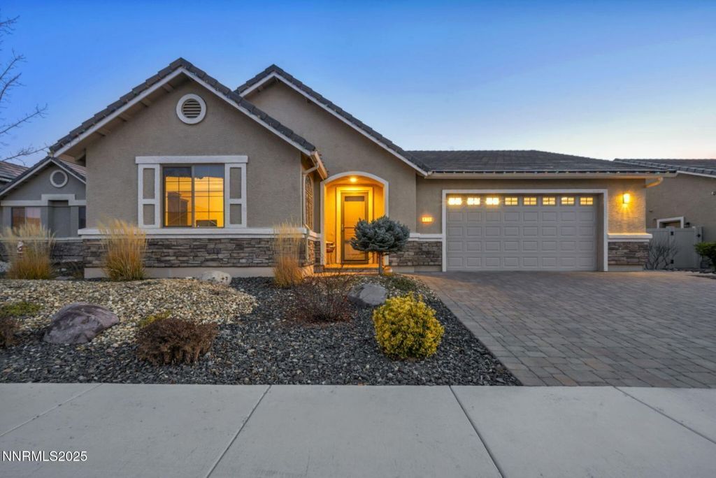 Property photo 1 of 30