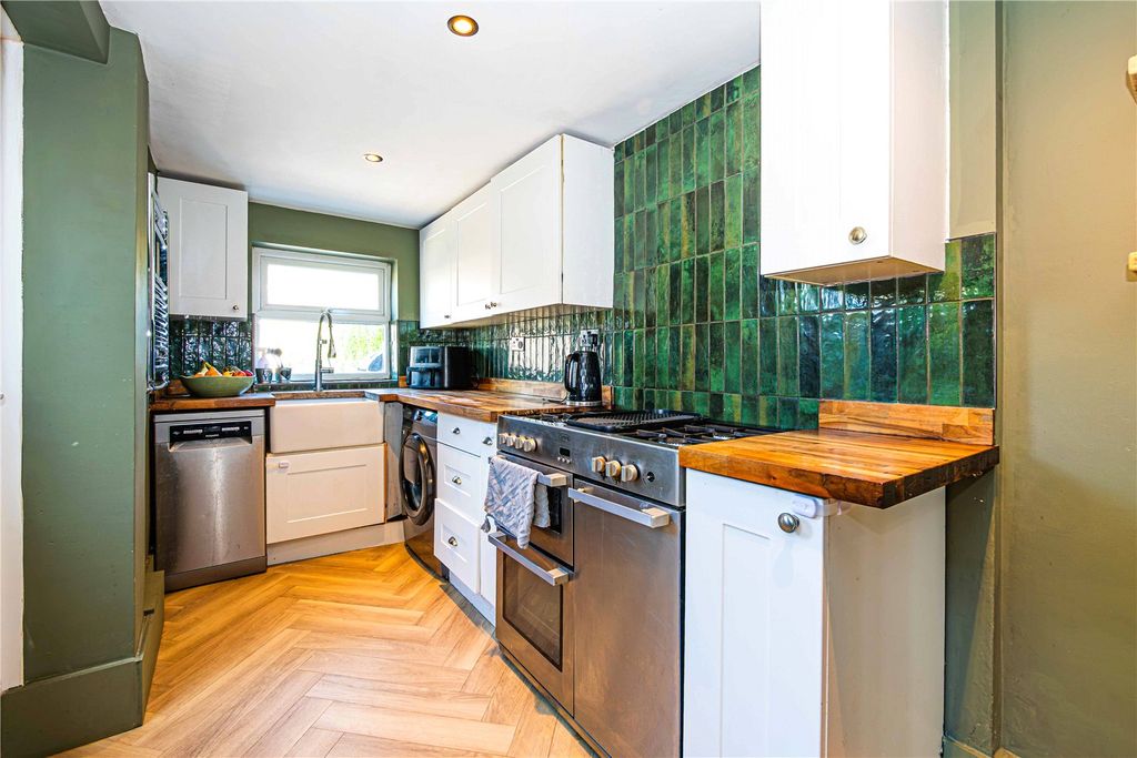 Property photo 3 of 17 Picture No. 09