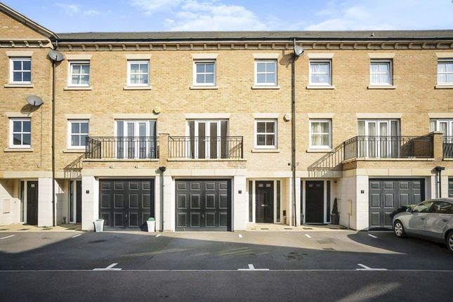 Property photo 1 of 2