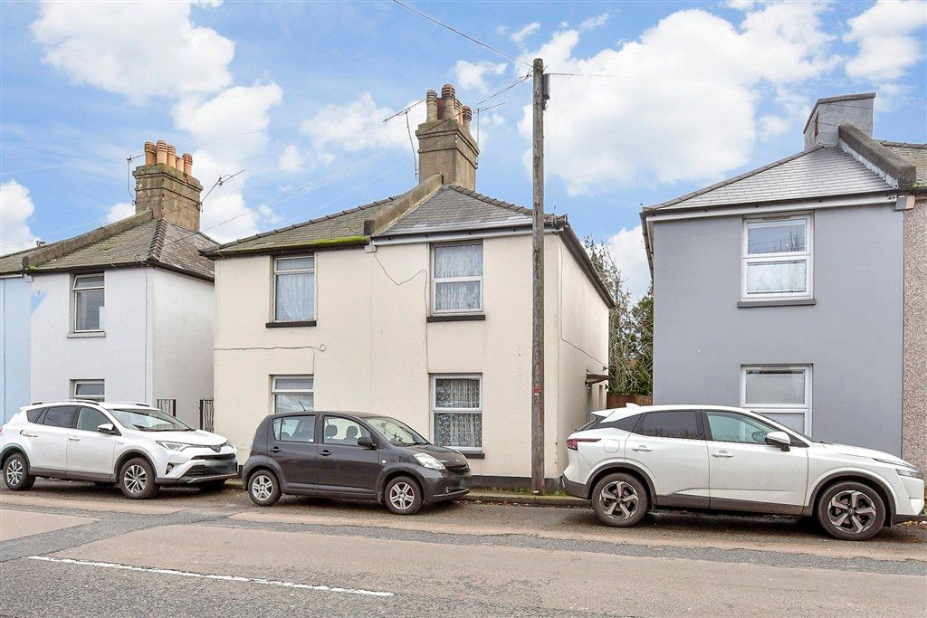 Property photo 1 of 8 External (Web)