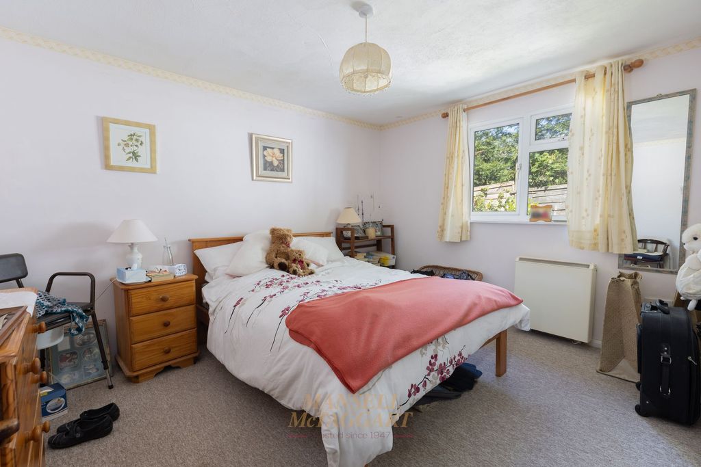Additional image 32 of 7 bed detached house for saleHackenden Lane, East Grinstead RH19