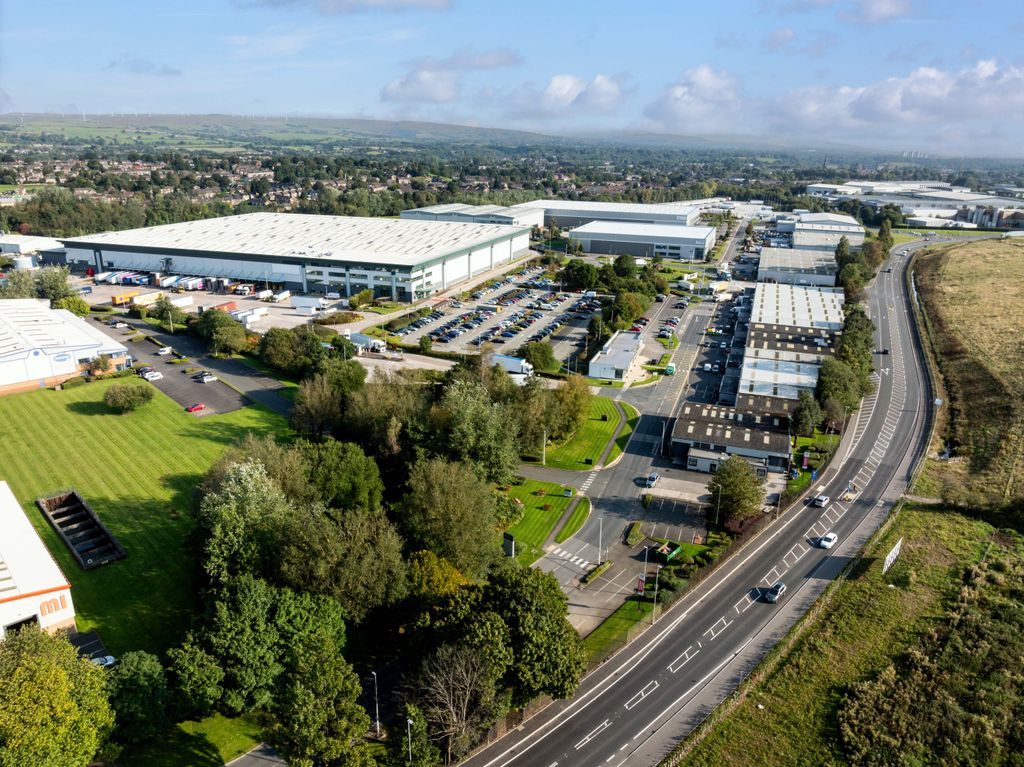 Property photo 3 of 7 20240919Heywood Dist Pk16