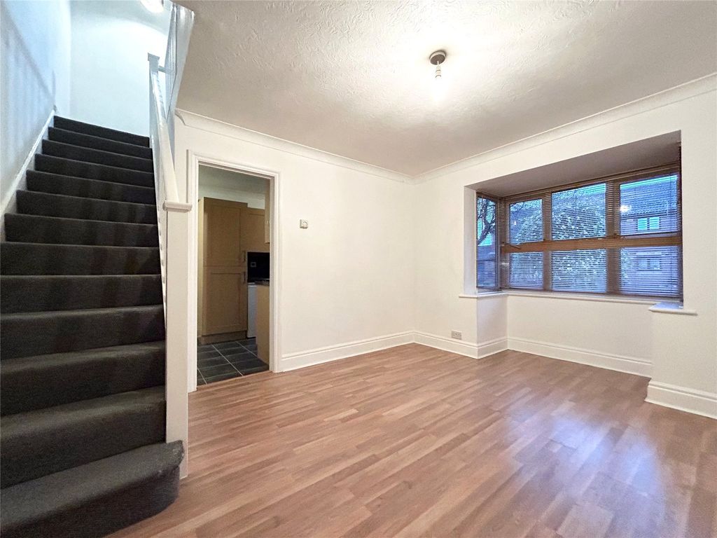 Property photo 2 of 6 Picture No. 04