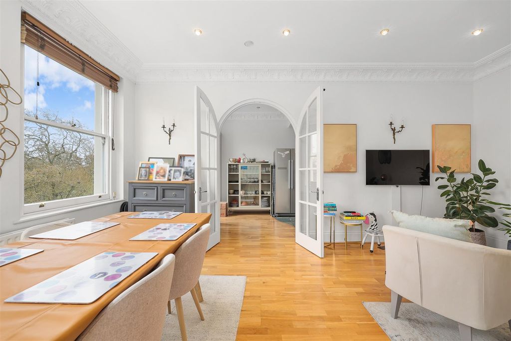 Property photo 1 of 9 Domlo-000853-P-O-6Lq17Bi8x.Jpg