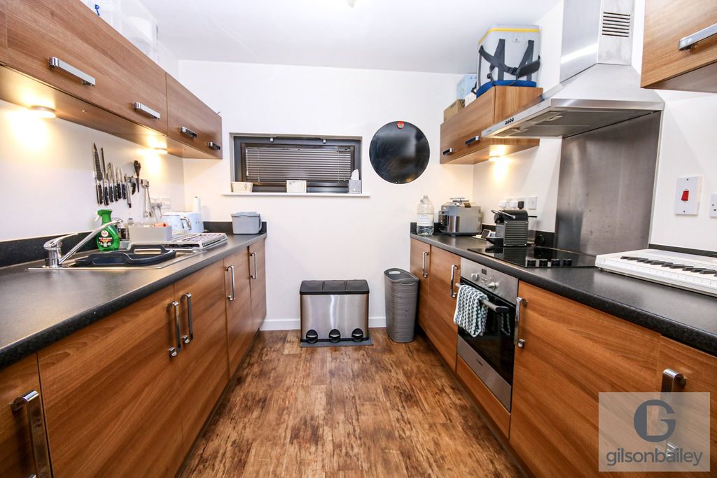 Property photo 3 of 9 3-Img_8618