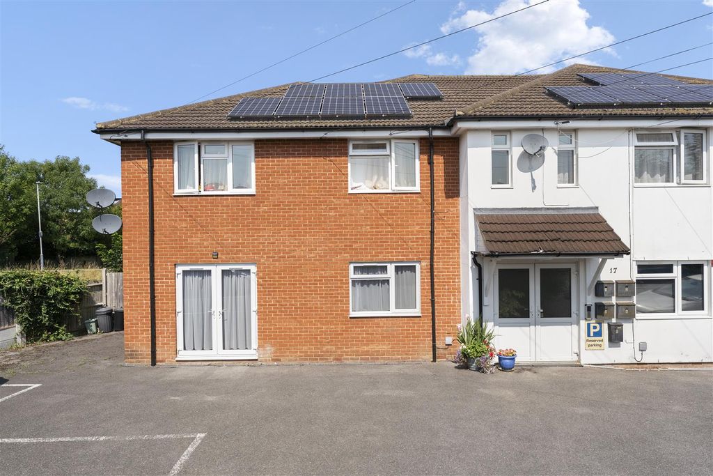 Property photo 1 of 10