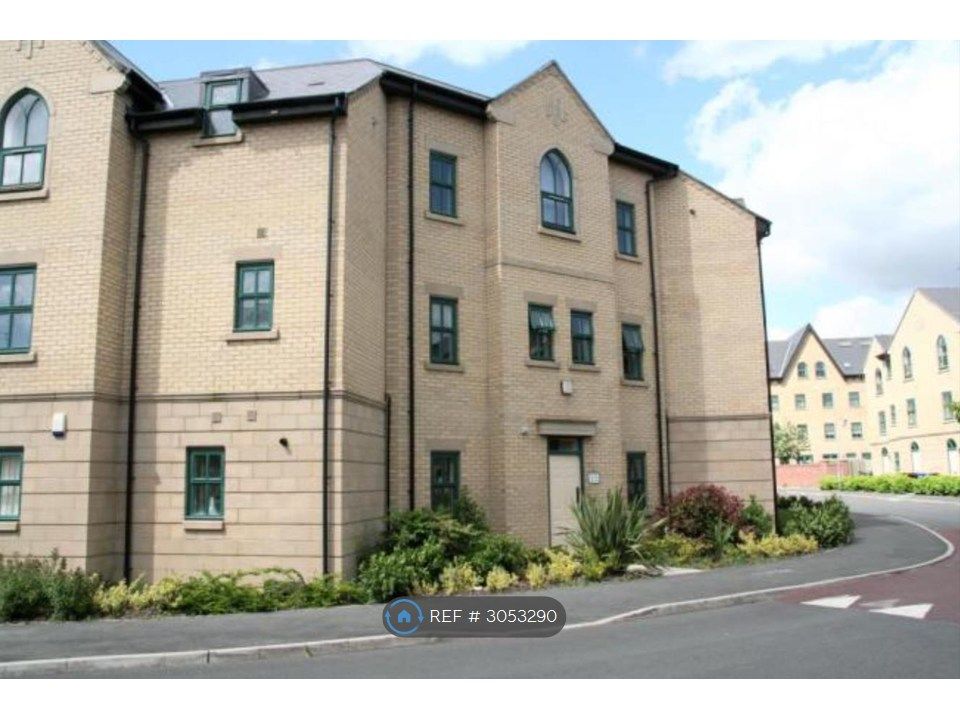 Property photo 1 of 16 Building Exterior