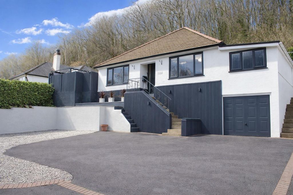 Property photo 1 of 23 Front