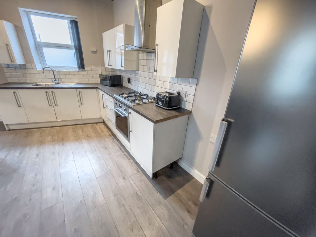 Property photo 2 of 5 Img_5429