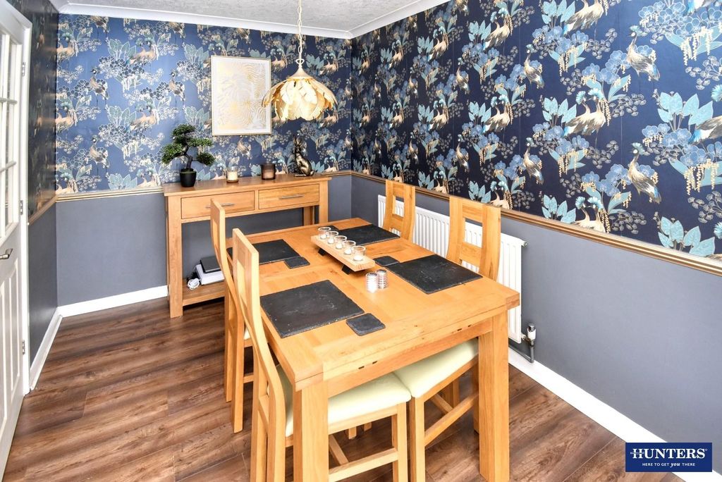 Property photo 3 of 23 Dining Room