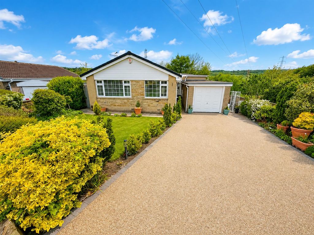 Property photo 1 of 38